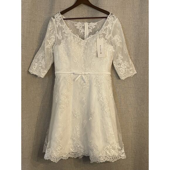 Short Wedding Dress With Short Sleeves Lace Appliques Bridal Gown Size 3XL NEW - Picture 1 of 3